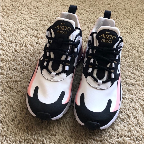 Nike Air Max 270 React - Picture 3 of 10